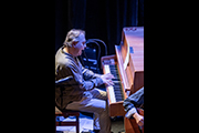 Maury Buchala© Stéphane Bazart Photography(2025)
